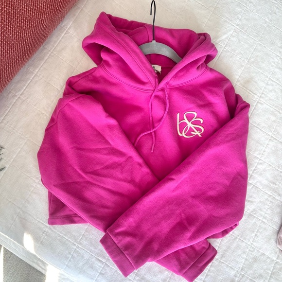 ba&sh Tops - ba&sh Fuchsia Sweatshirt